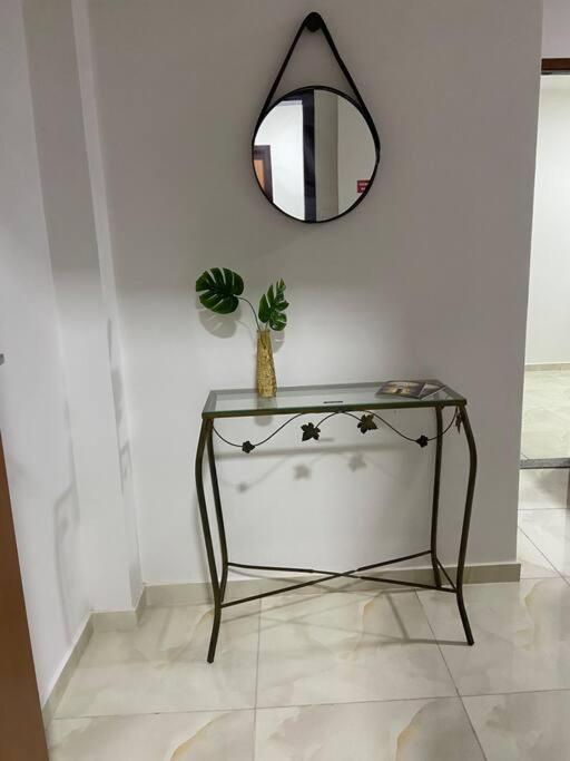 Flat Elegante E Bem Localizado Appartement Feira de Santana Buitenkant foto